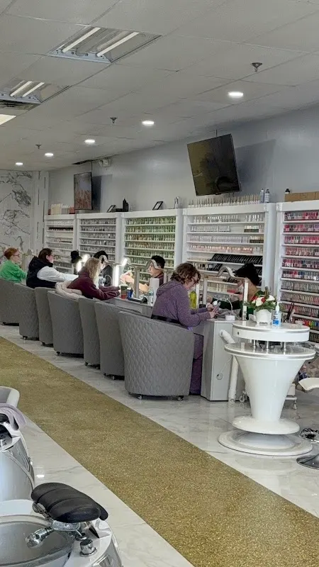 MK Nail Salon Carmel IN — Nail salon in Carmel